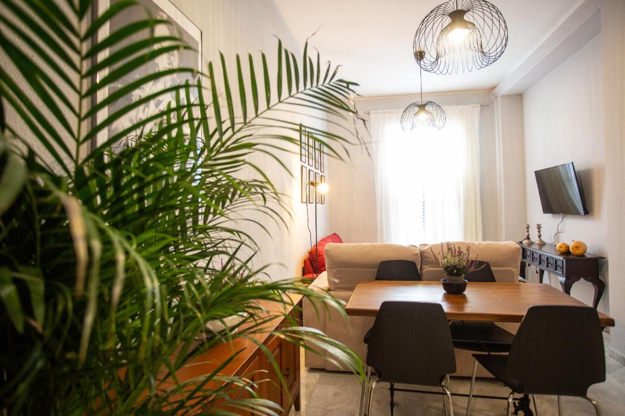 Wish Suite Torres De Sevilla Dış mekan fotoğraf